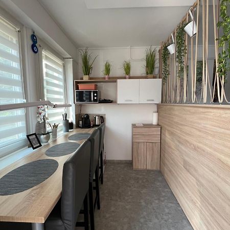 Jobarat Szallashely Szeged Extérieur photo