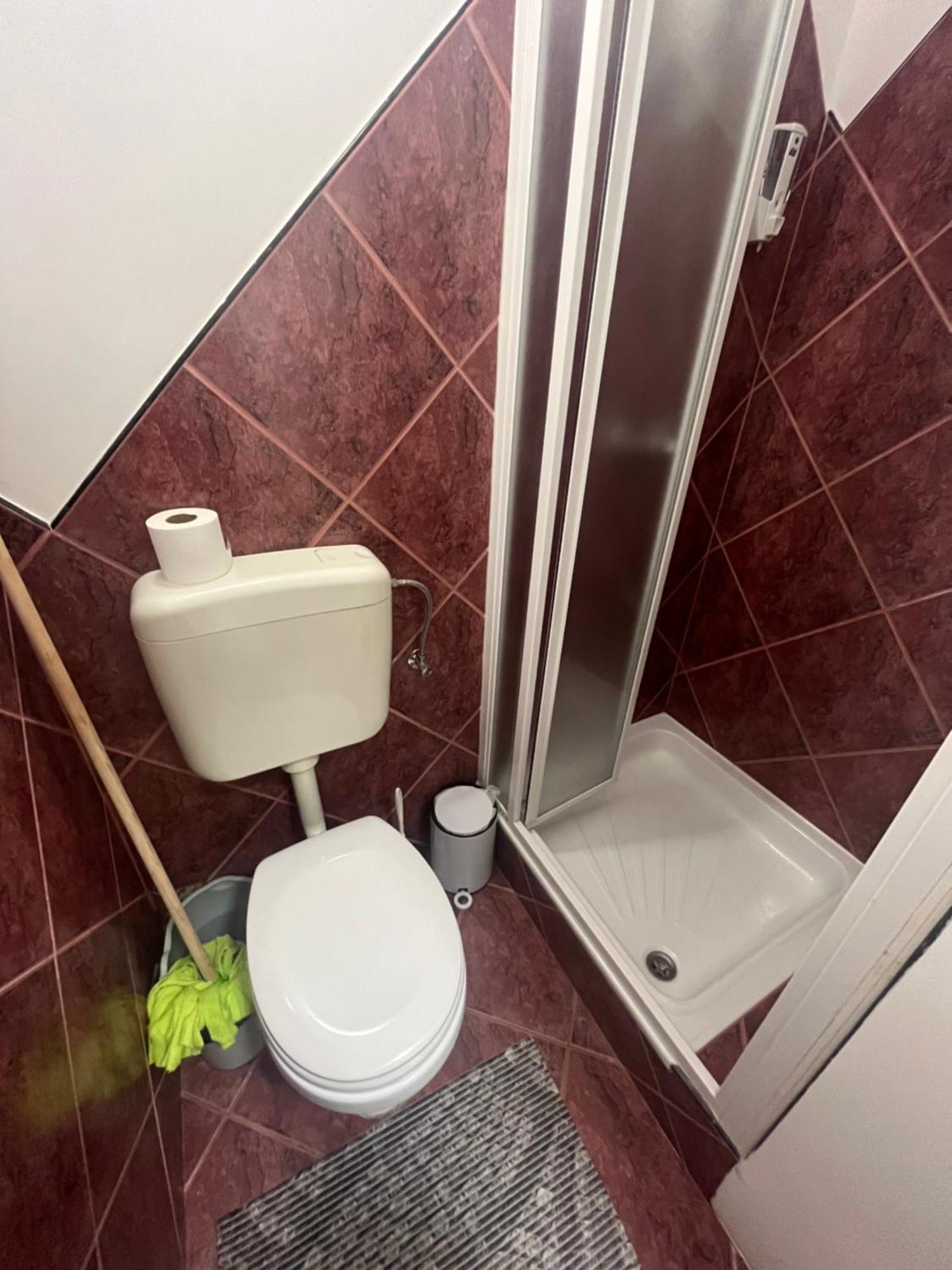 Jobarat Szallashely Szeged Extérieur photo